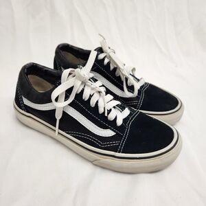 VANS - Black Old Skool Trainers - Black and White Women's 6